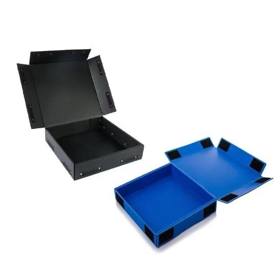 How to Choose PP Corrugated Boxes and Dividers for Reusable Export Packaging Foldable PP corrugated boxes in black and blue with reinforced corners