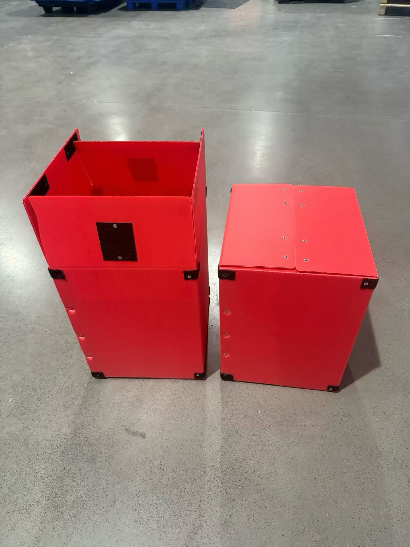 Custom PP Corrugated Plastic Boxes and Dividers for Reusable Packaging Red PP corrugated plastic boxes for reusable packaging